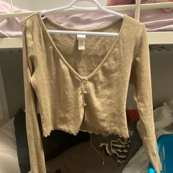 lettuce trim beige button up cardigan - Picture 2 of 3